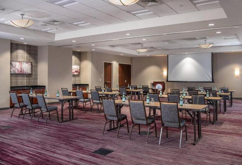 Otel Courtyard By Marriott Newark University Of Delaware