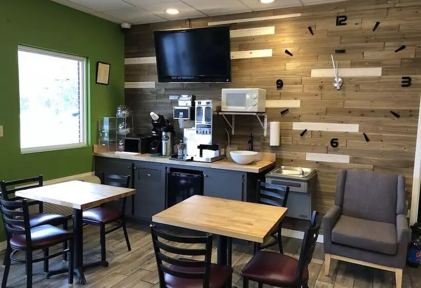 호텔 Deerfield Inn And Suites  Fairview