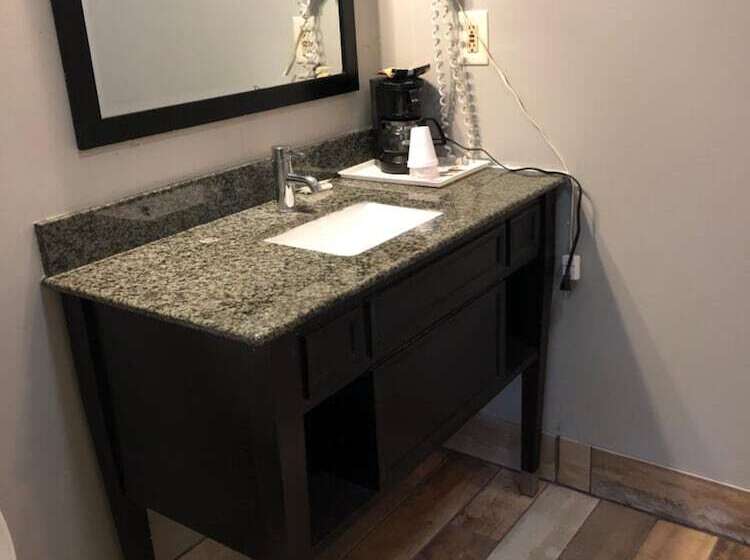 ホテル Deerfield Inn And Suites Fairview