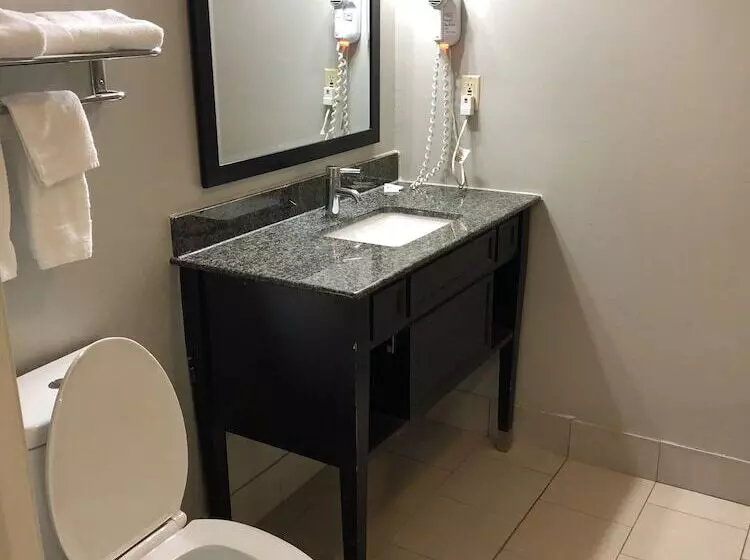 호텔 Deerfield Inn And Suites  Fairview