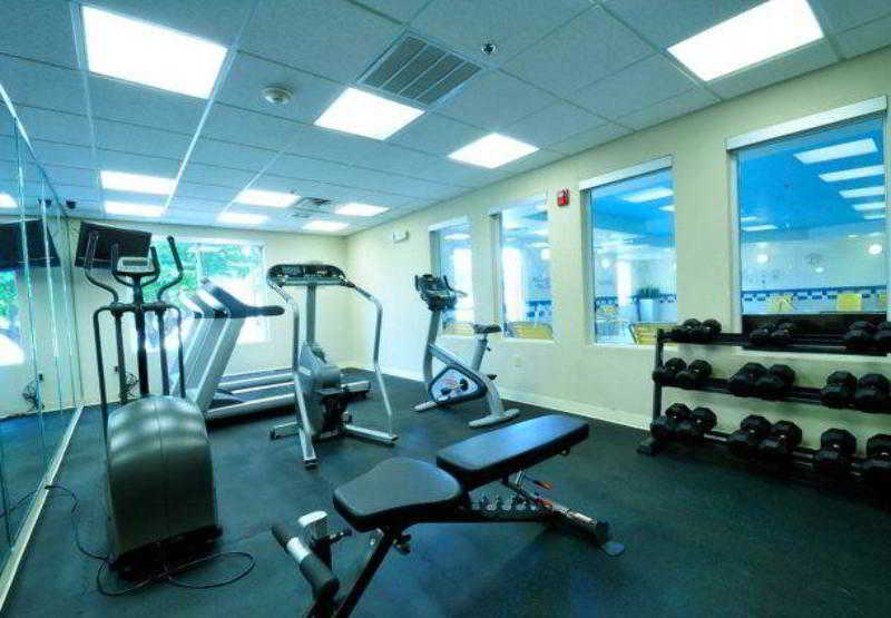 Отель Fairfield Inn & Suites By Marriott Springdale