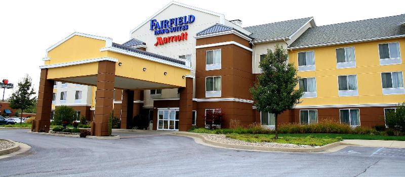 Otel Fairfield Inn & Suites By Marriott Fairmont