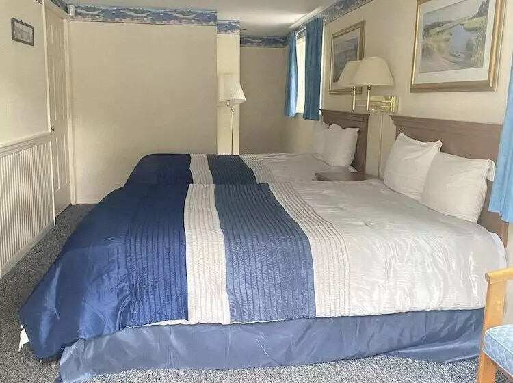 ホテル Green Harbor Waterfront Lodging