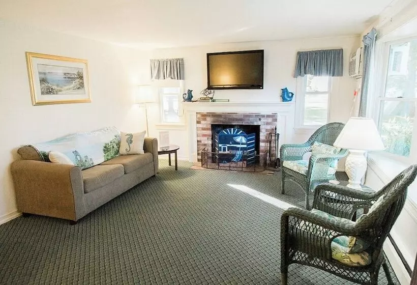 ホテル Green Harbor Waterfront Lodging