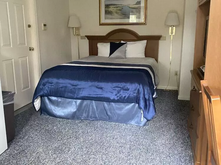 ホテル Green Harbor Waterfront Lodging