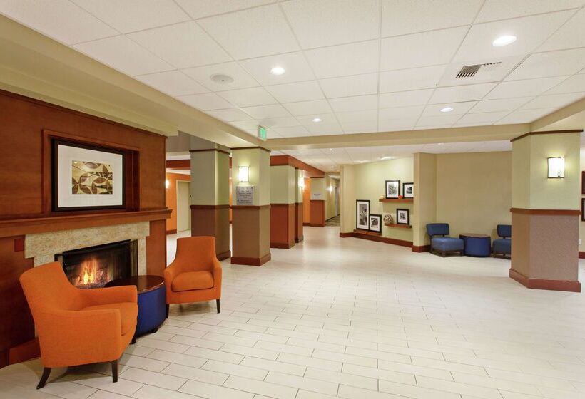 فندق Hampton Inn & Suites Seattle Airport/28th Ave