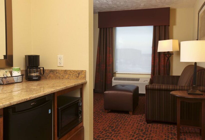 هتل Hampton Inn & Suites By Hilton Fargo Medical Center
