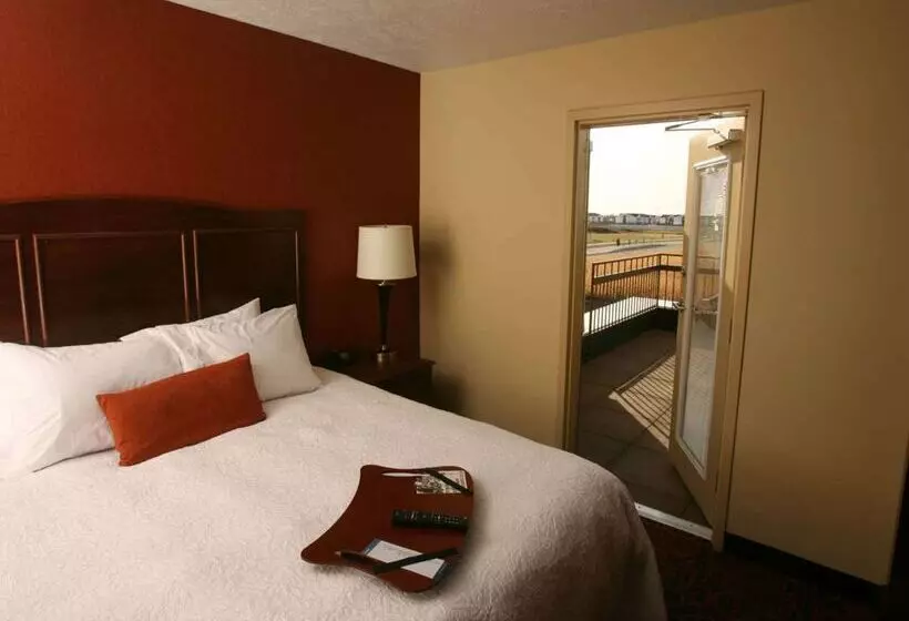 هتل Hampton Inn & Suites By Hilton Fargo Medical Center