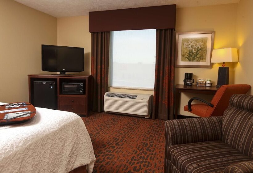 هتل Hampton Inn & Suites By Hilton Fargo Medical Center