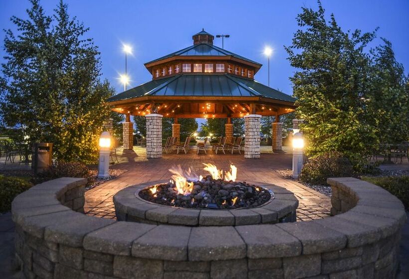 בית מלון כפרי Hilton Garden Inn Watertown/thousand Islands