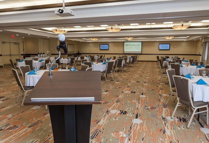 בית מלון כפרי Hilton Garden Inn Watertown/thousand Islands