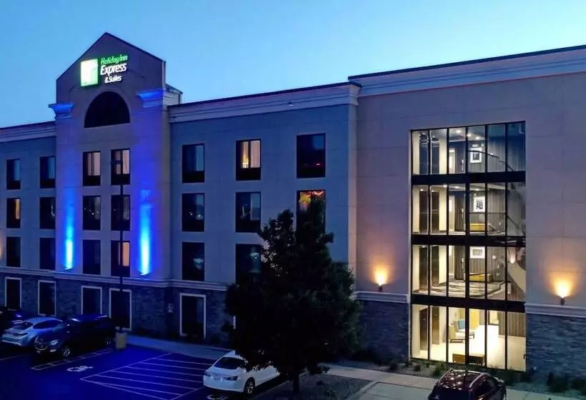Hotelli Holiday Inn Express And Suites Batavia, An Ihg