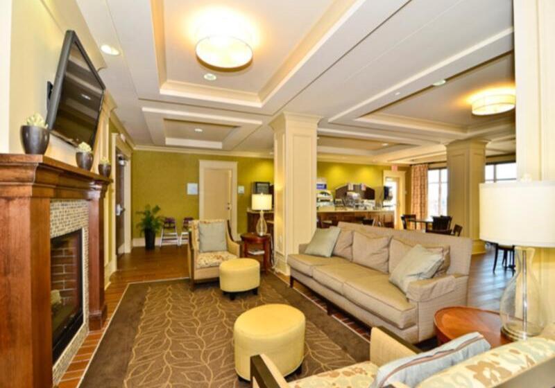 فندق Holiday Inn Express & Suites   Williston, An Ihg