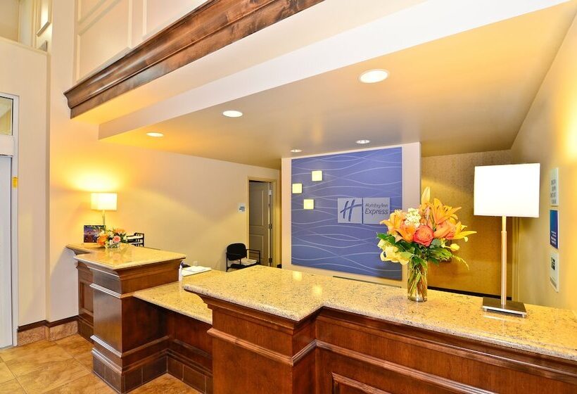 فندق Holiday Inn Express & Suites   Williston, An Ihg