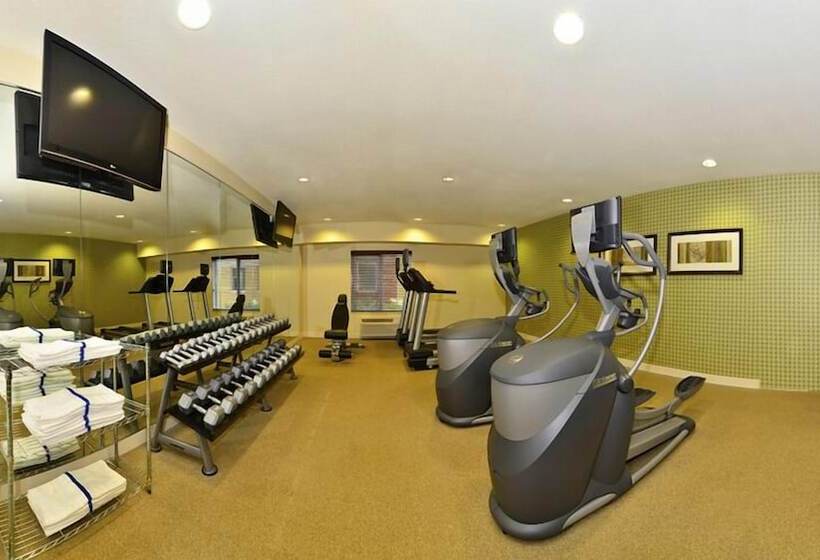 فندق Holiday Inn Express & Suites Williston, An Ihg