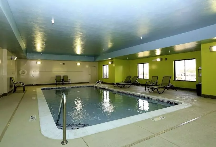 호텔 Holiday Inn Express & Suites Marion Northeast, An Ihg