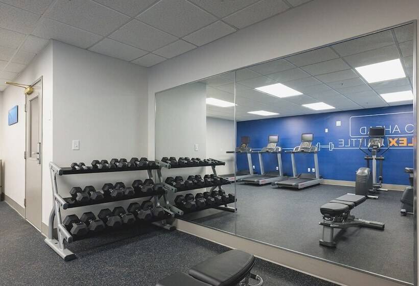 酒店 Holiday Inn Express & Suites Marquette, An Ihg