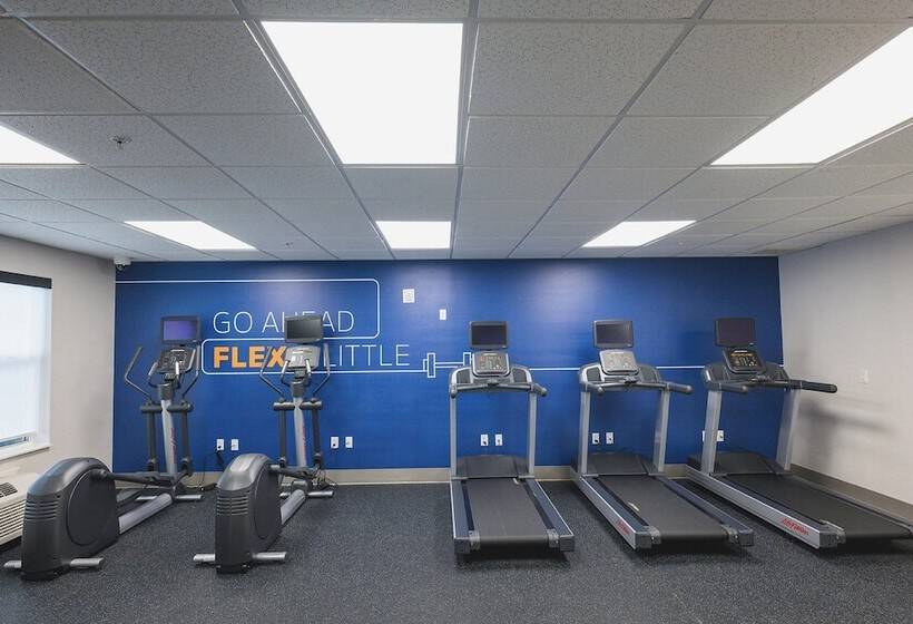 酒店 Holiday Inn Express & Suites Marquette, An Ihg