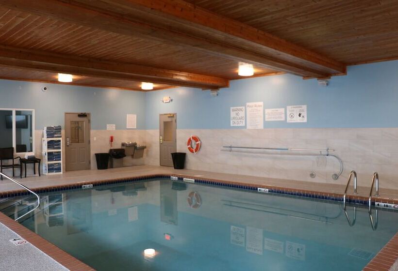 酒店 Holiday Inn Express & Suites Marquette, An Ihg