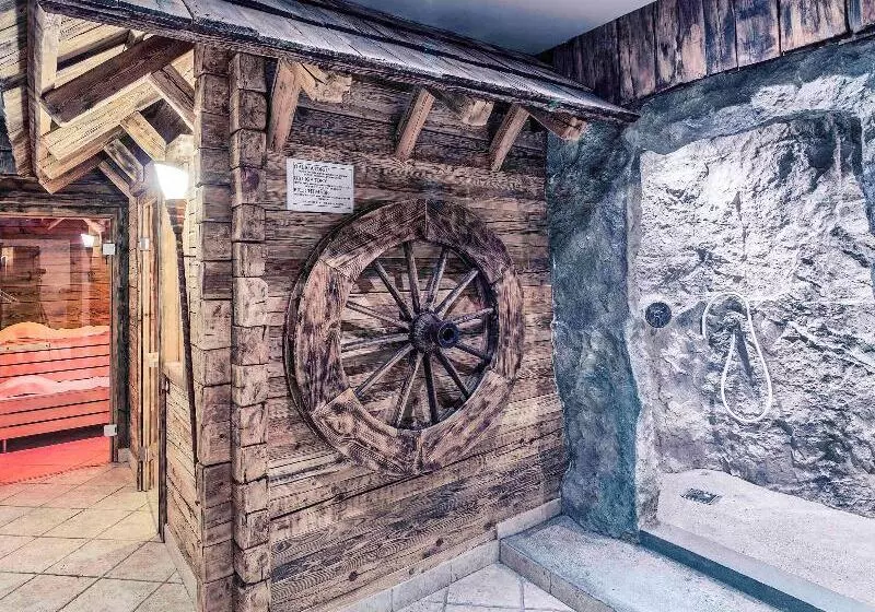 Mercure Sighisoara Binderbubi Hotel & Spa