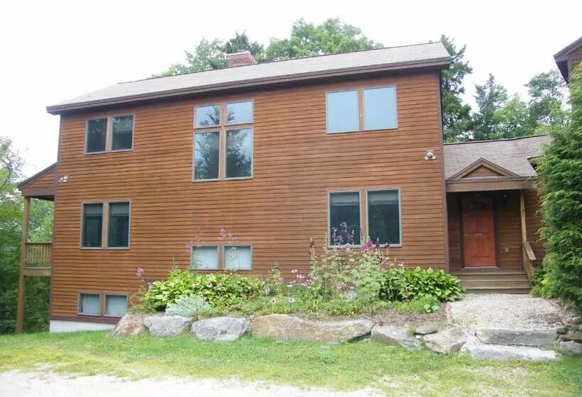 בית מלון כפרי Mountain Sports Inn