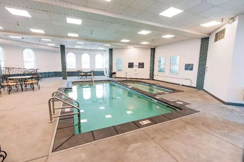 Отель Nobo Cascade, Tapestry Collection By Hilton