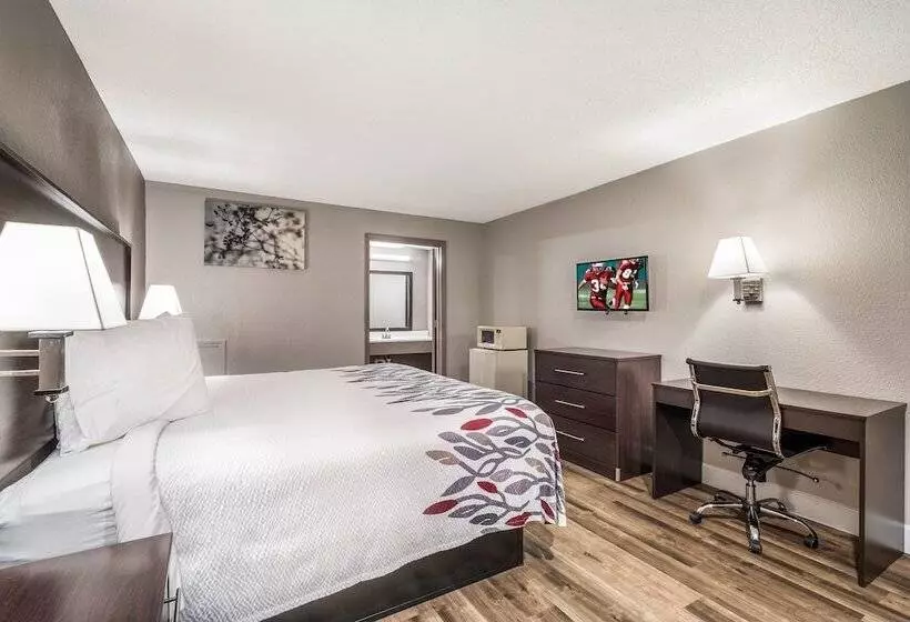 Отель Red Roof Inn Sumter