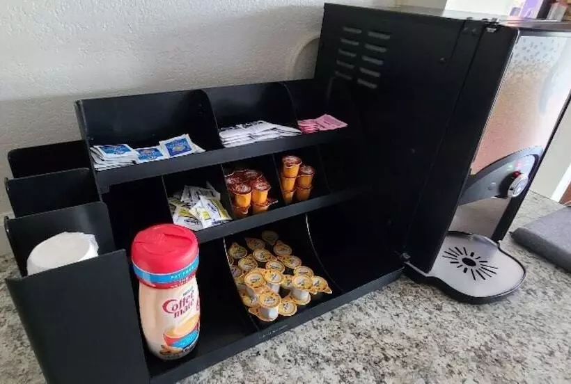 Отель Red Roof Inn Sumter