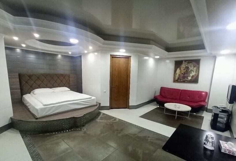 호텔 Yerevan Deluxe