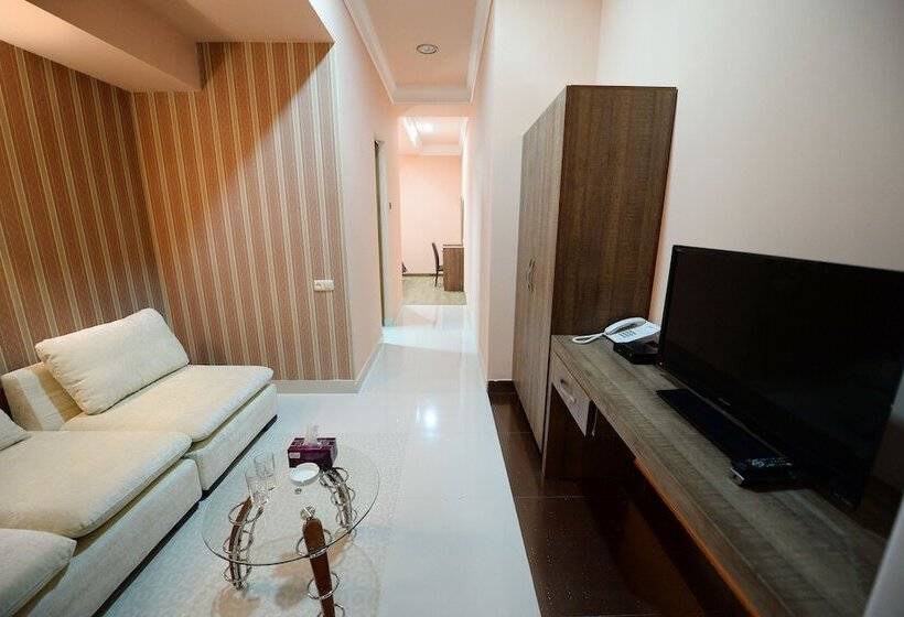 호텔 Yerevan Deluxe