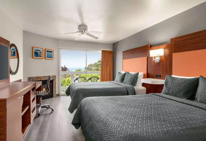 モーテル Travelodge By Wyndham Depoe Bay