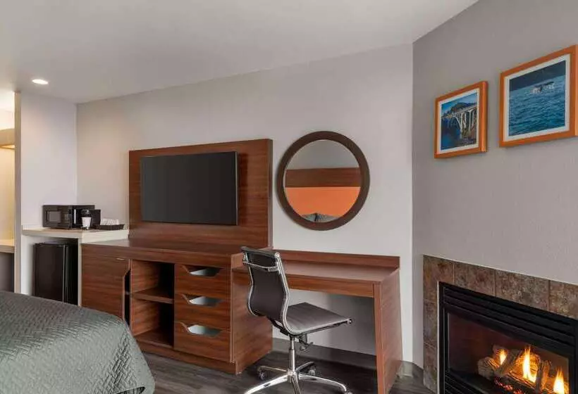 モーテル Travelodge By Wyndham Depoe Bay