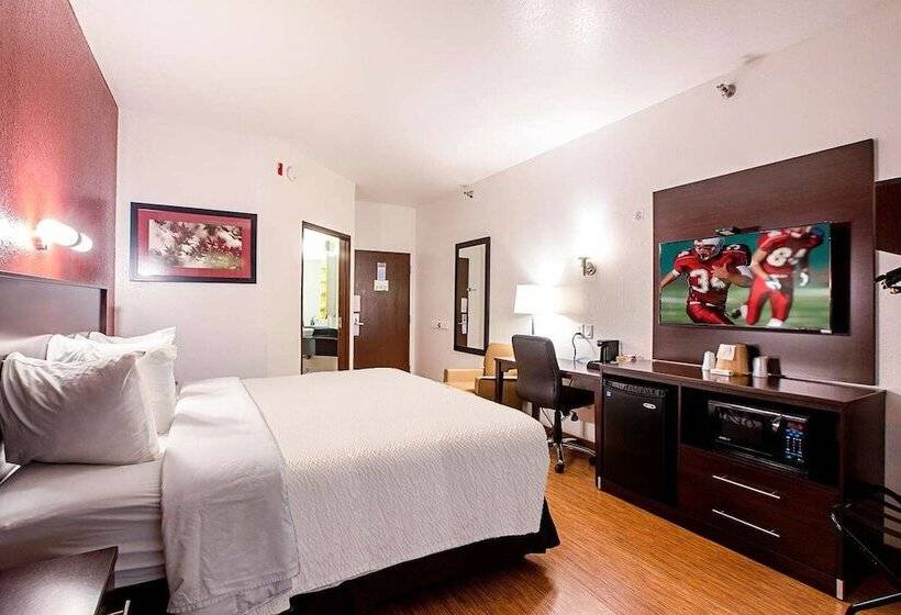 מוטל Seasons Inn Traverse City