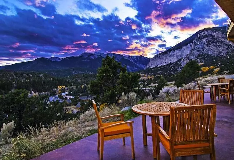 Mount Princeton Hot Springs Resort