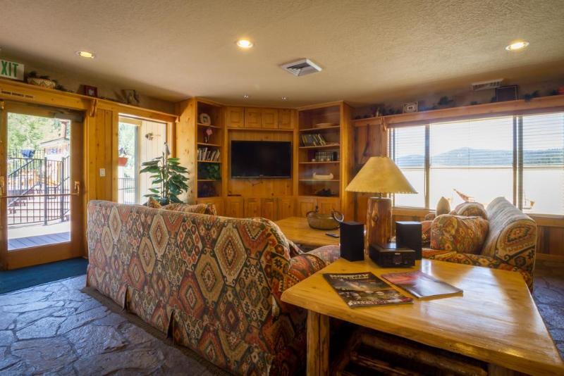 Red Wolf Lodge At Olympic Valley