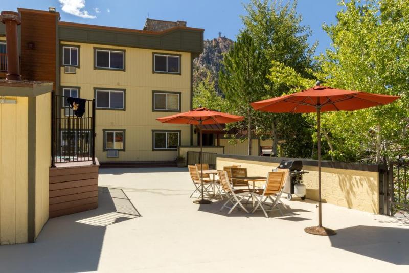 Red Wolf Lodge At Olympic Valley