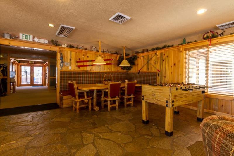 Red Wolf Lodge At Olympic Valley