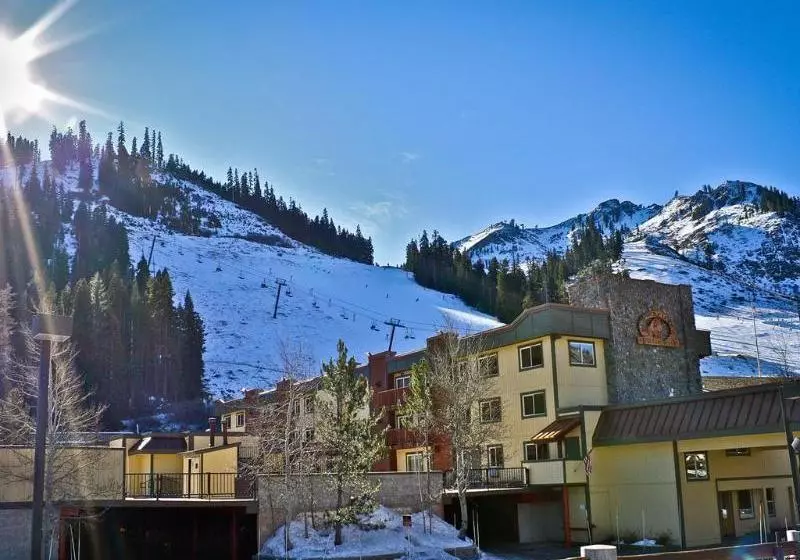Red Wolf Lodge At Olympic Valley