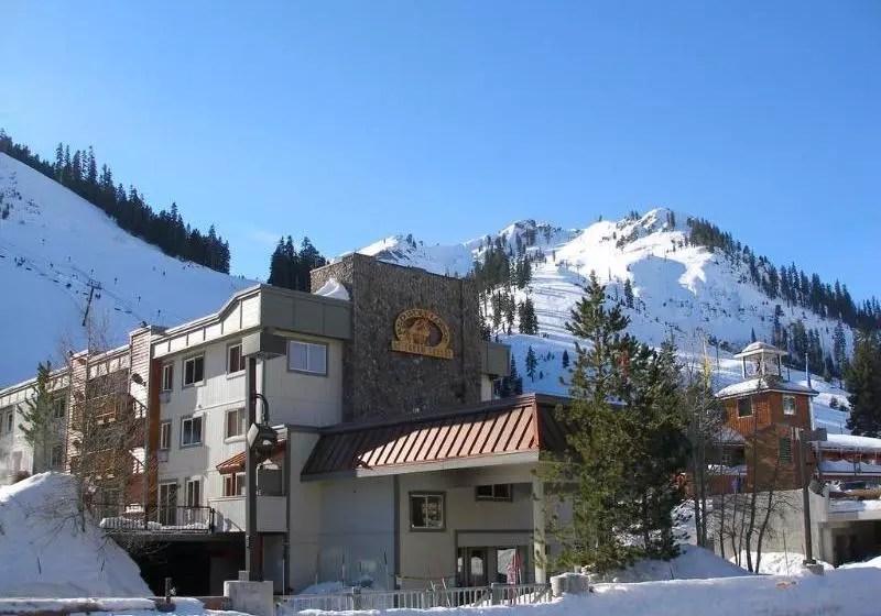 Red Wolf Lodge At Olympic Valley