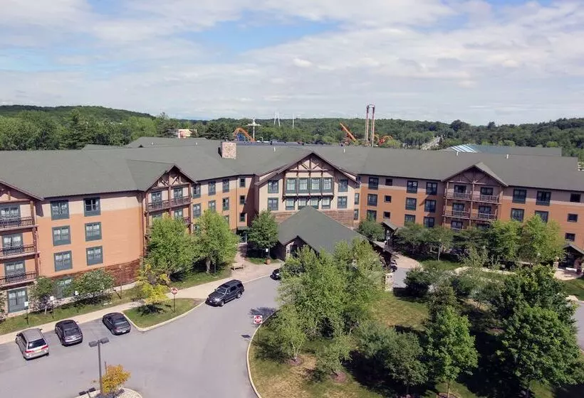 Resort Six Flags Great Escape Lodge & Indoor Waterpark