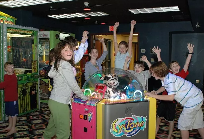 Resort Six Flags Great Escape Lodge & Indoor Waterpark