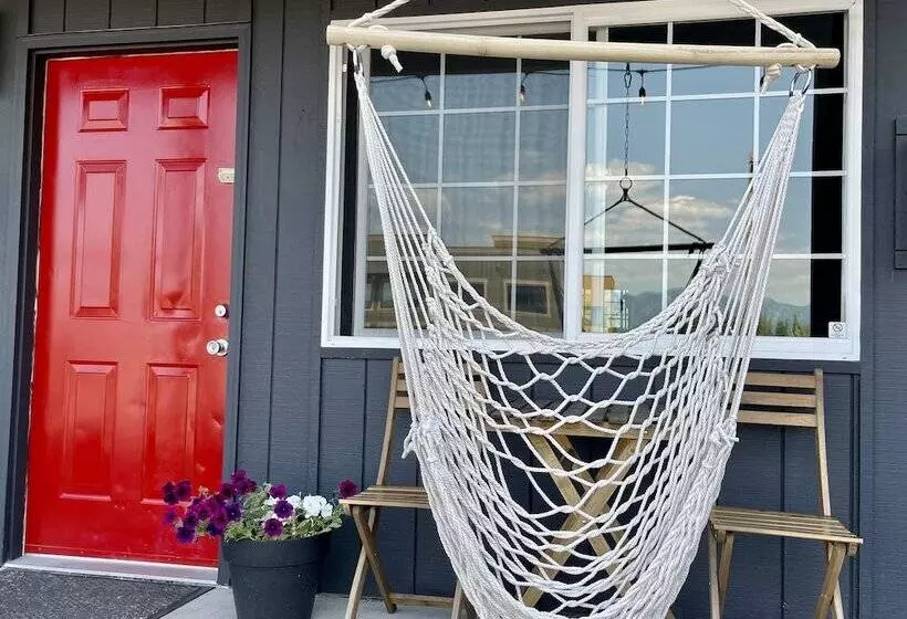 Мотель Chalet Inn