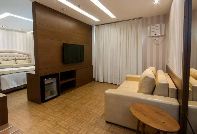 هتل Americas Granada