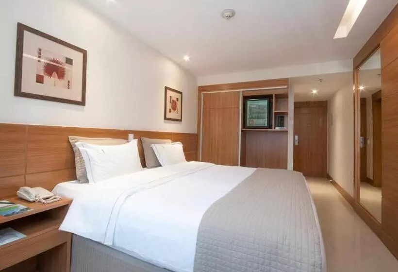 هتل Americas Granada