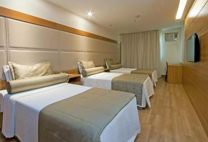 هتل Americas Granada