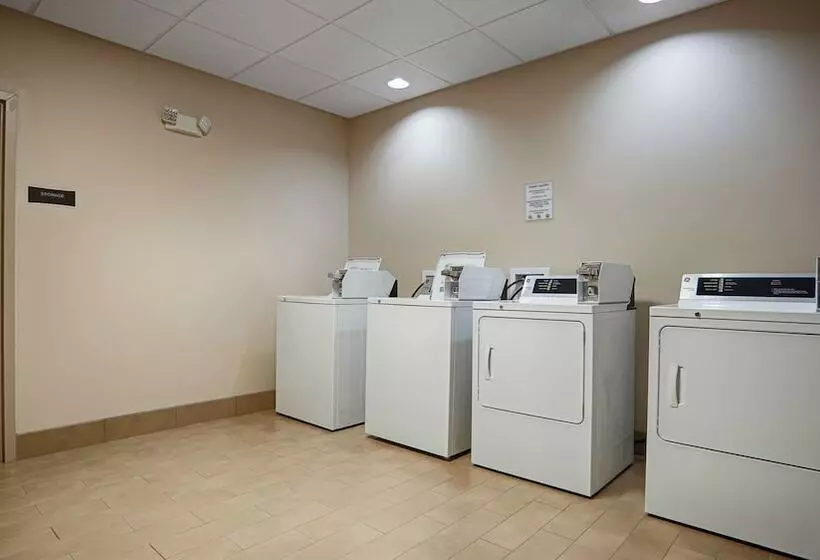 호텔 Best Western Plus Cushing Inn & Suites