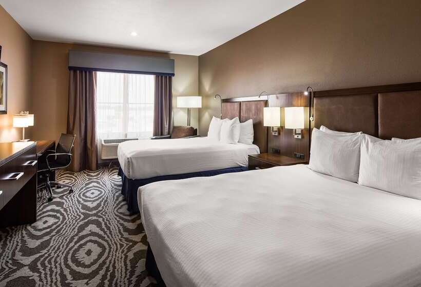 Best Western Plus Williston Hotel & Suites