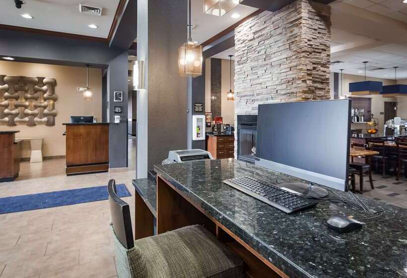 Best Western Plus Williston Hotel & Suites