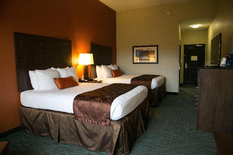 Best Western Plus Williston Hotel & Suites