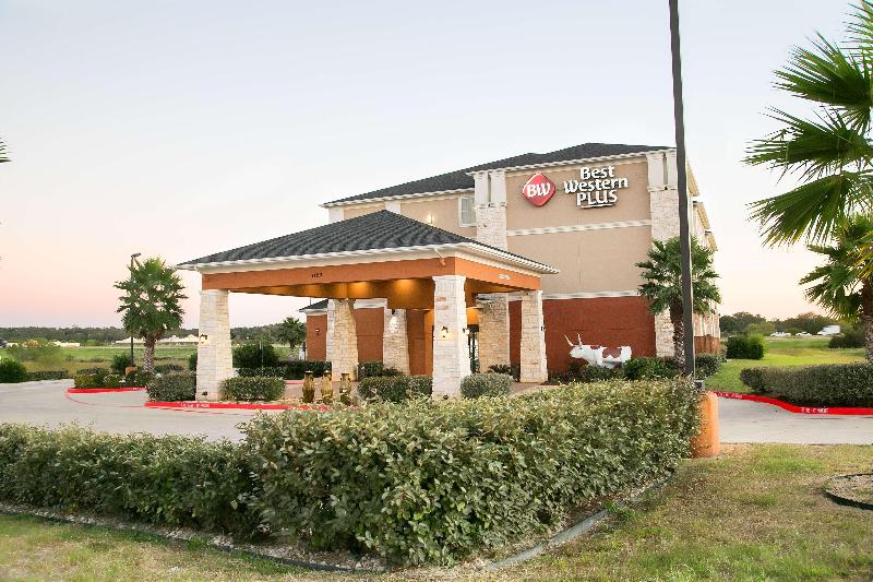 Best Western Plus Williston Hotel & Suites